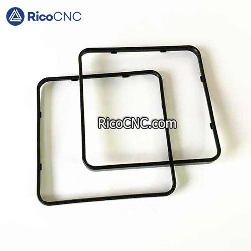 Plastic clamps for SCM vacuum pod