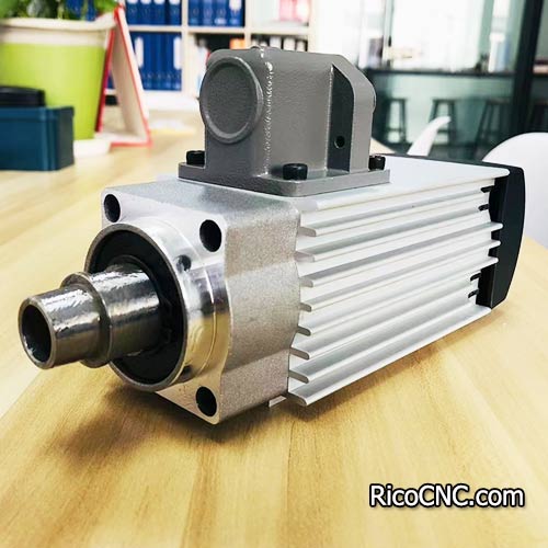 4-075-01-1076 AC Motor 