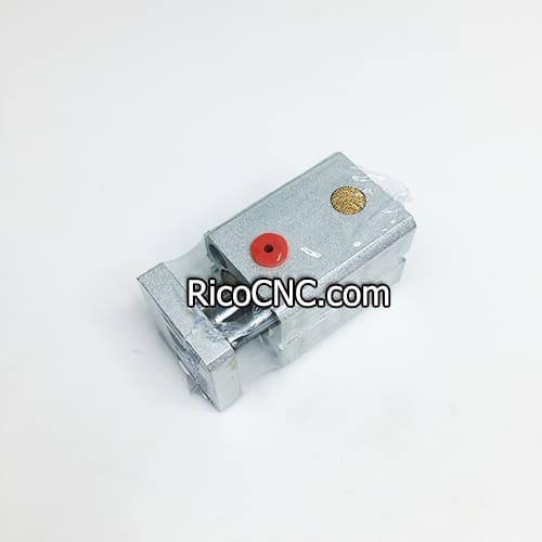 4035011359.jpg